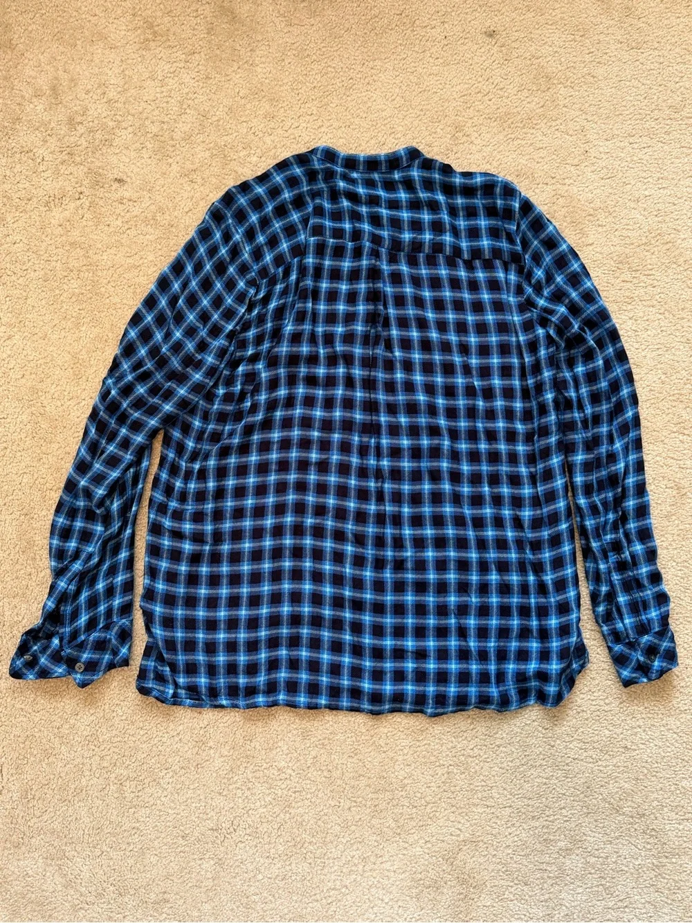 Gap Blue Plaid Pintuck Flowy Preppy Blouse Long Sleeve Front Button